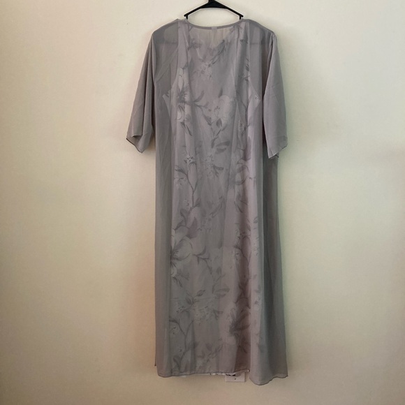 NWT-Grey Print Midi Dress With Thin Jacket Two Piece Outfit XL - Picture 4 of 7